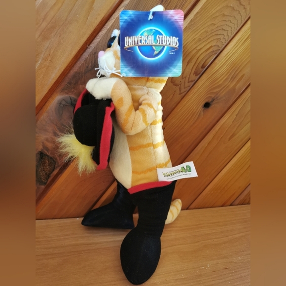 Puss in Boots Plush Doll - Picture 3 of 6